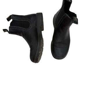 Blundstone Black Ankle Boots - size 4.5 (women’s size 7.5)